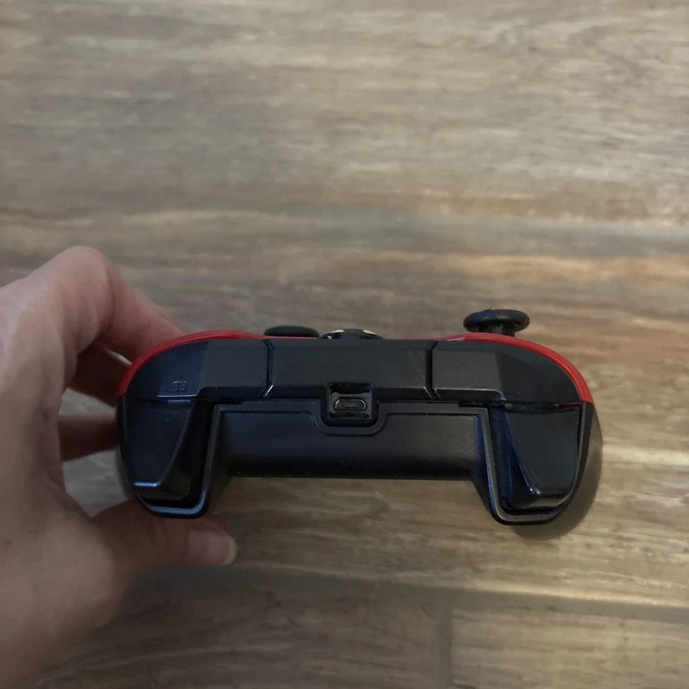 PDP Gaming Wired Controller Xbox Phantasm Red Camo 049-012-1‎ NO CORD